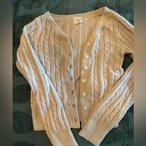 Abercrombie sweater, good condition, no holes
